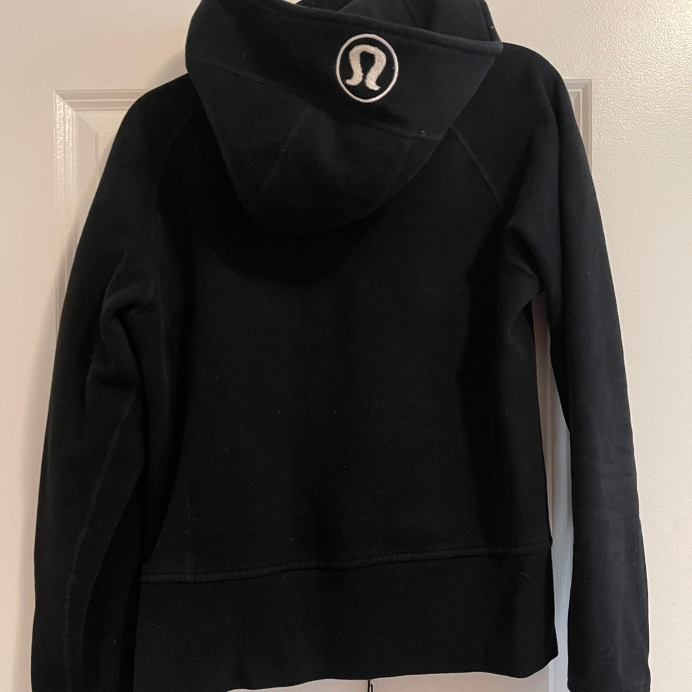 LuLuLemon Hoodie! Thick and Warm
